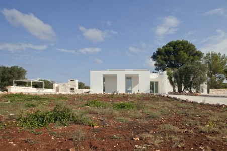 the south-facing elevation